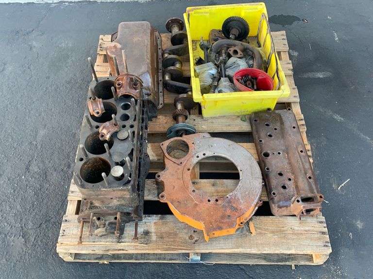Misc Model A Engine Parts 777 Auction Company