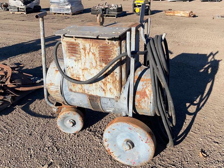 Antique Welder - 777 Auction Company