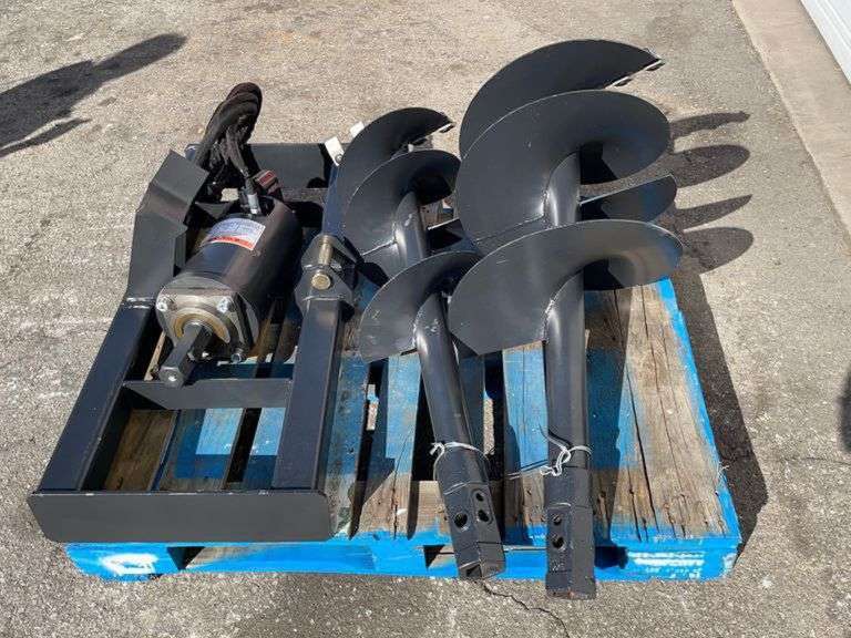 New Unused Wolverine Post Hole Digger with Augers 777 Auction Company