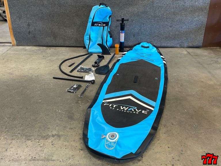 New Unused FitPulse Fitwave Inflatable Stand Up 10’ Paddle Board 777