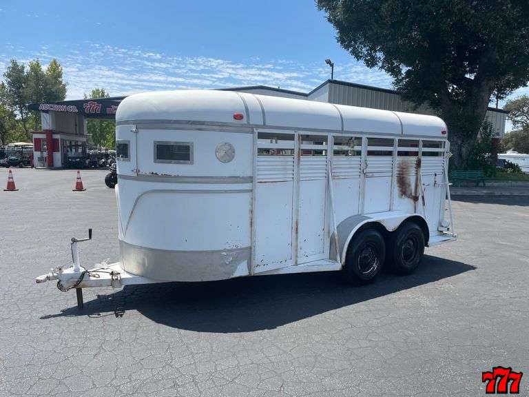 1984 Horse Trailer/Stock Trailer 777 Auction Company
