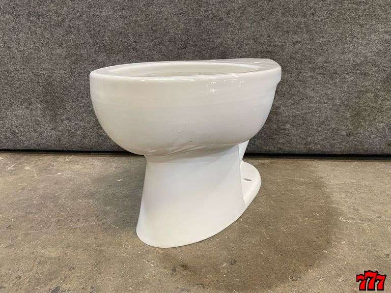 New Unused Kohler Toilet 777 Auction Company