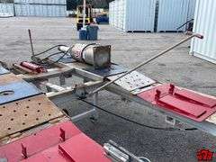 Chief G18 Frame Repair Machine - 777 Auction Company