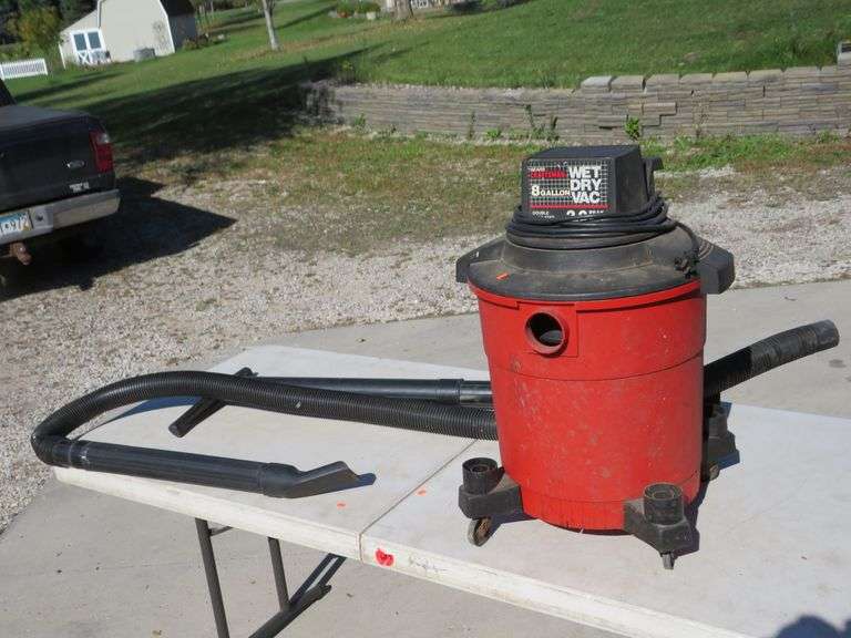 Craftsman 8gallon Wet/Dry Vac AAA Auction and Realty