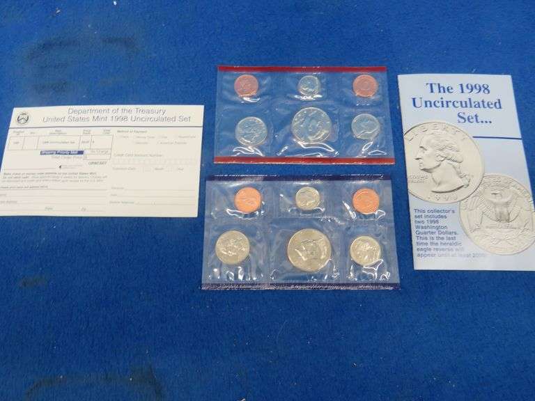 Three 1991 US Mint uncirculated sets and two 1998 sets. Both sets