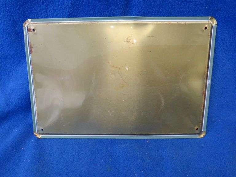 Selmer 1400 in original hard side case. All cork seals appear