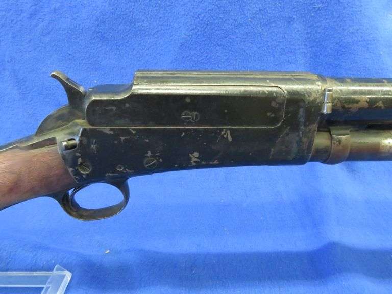 Marlin pump-action 12 gauge shotgun with soft case. See photos for ...