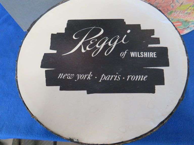 Six vintage empty hat boxes AAA Auction and Realty