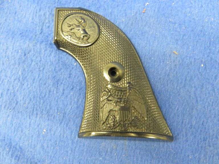 22 Colt peacemaker grips and magnum cylinder