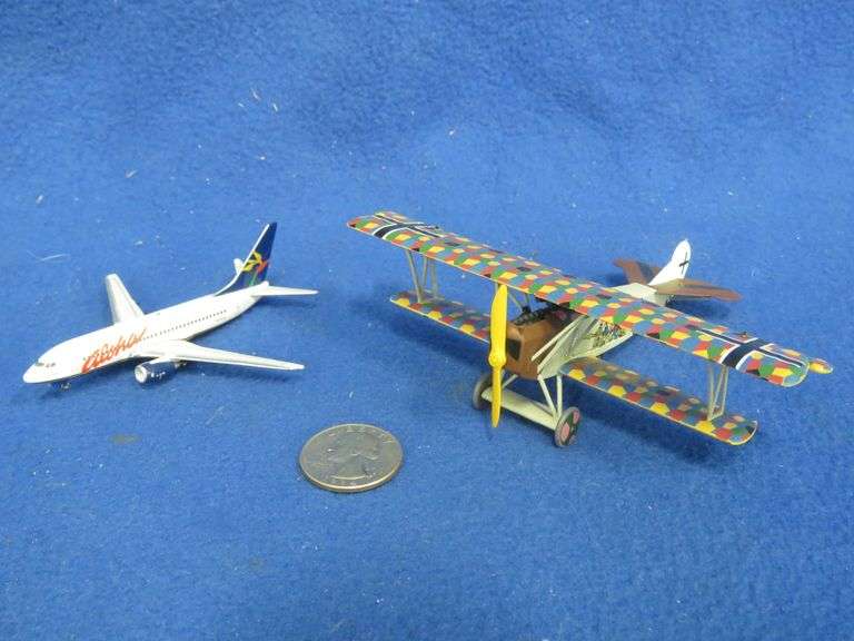 A380 Airbus and a Fokker DVII diecast metal model airplanes AAA