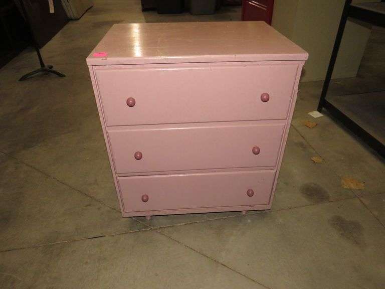 Threedrawer dresser 24" x 27" x 17" AAA Auction and Realty