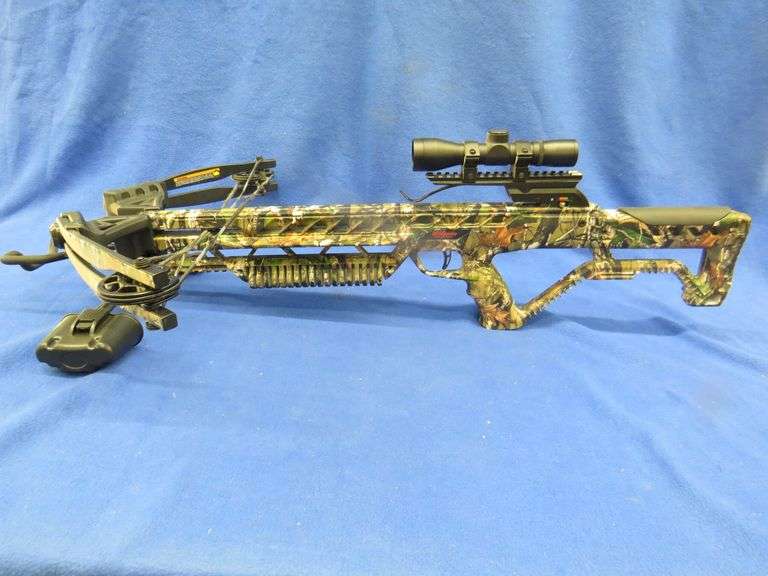 Wildgame Innovations XB370 crossbow, quiver, scope, and 4 bolts. AAA