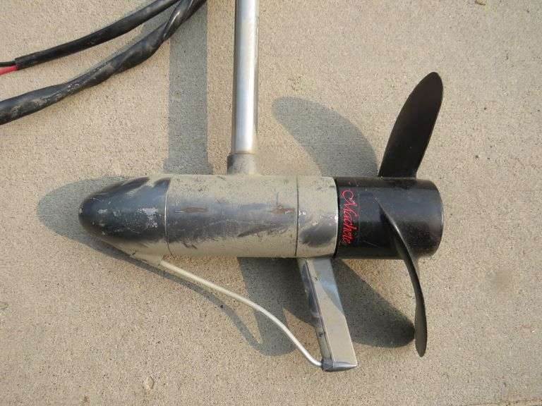 Working Mariner Stalker RL21 bow-mount trolling motor with foot control ...