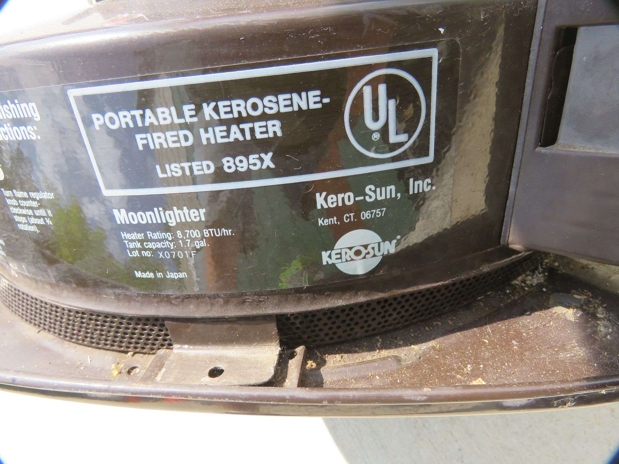 Kero-Sun 8700BTU Kerosene Heater - AAA Auction and Realty