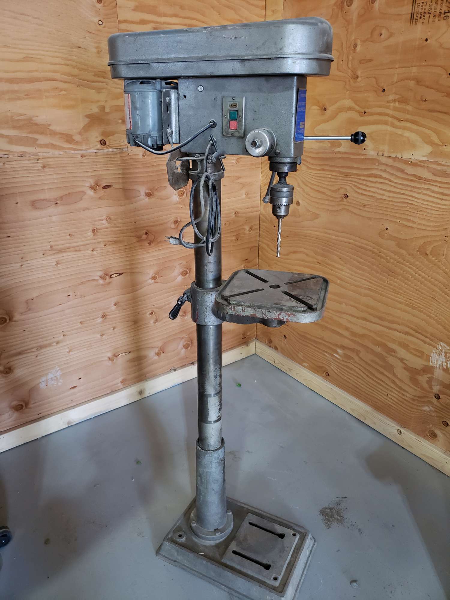 Continental heavy duty drill press 