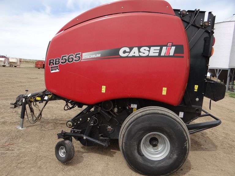 2014 Case IH RB 565 round baler