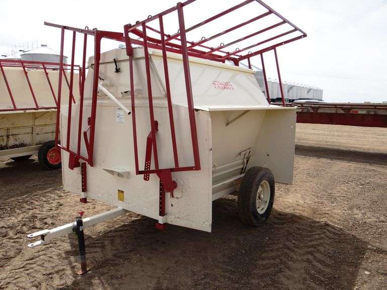 Patriot creep feeder