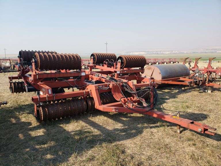 Case IH 415 cultipacker