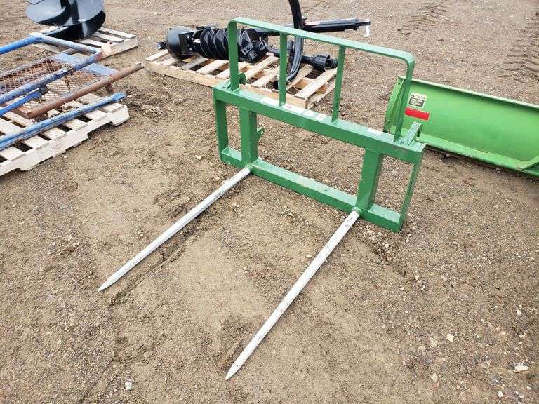 Tri-L Mfg bale spear