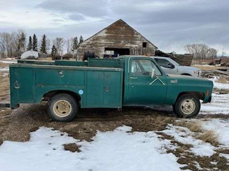1979 Chevrolet C30 service pickup, Good Running Truck