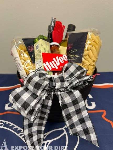 Hy-Vee Pasta Basket