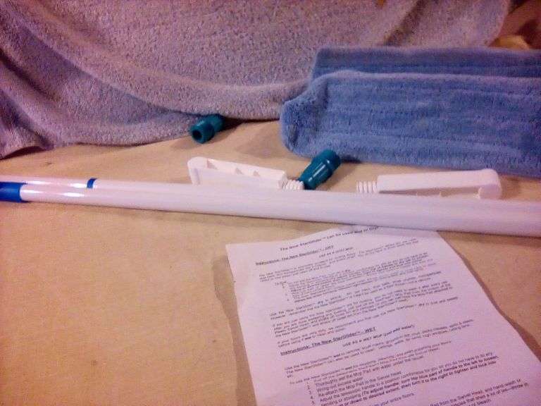 2 New Star Glider Mops NIB Lil Dusty Online Auctions All Estate