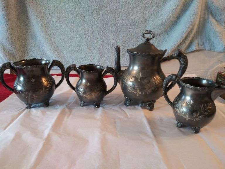 Victorian tea set Lil Dusty Online Auctions All Estate Services, LLC