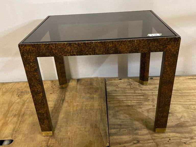 Henredon mid century end table with glass Lil Dusty Online Auctions