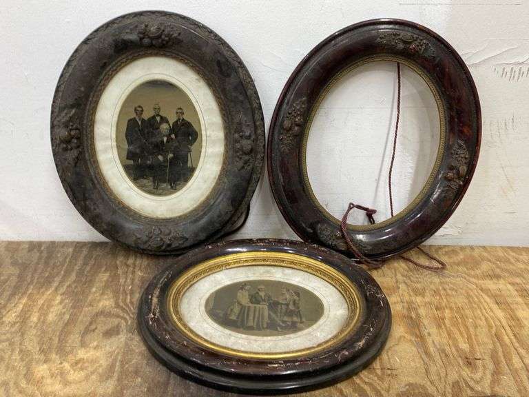 3 antique wood frames, 2 with pictures. 7b - Lil Dusty Online Auctions ...