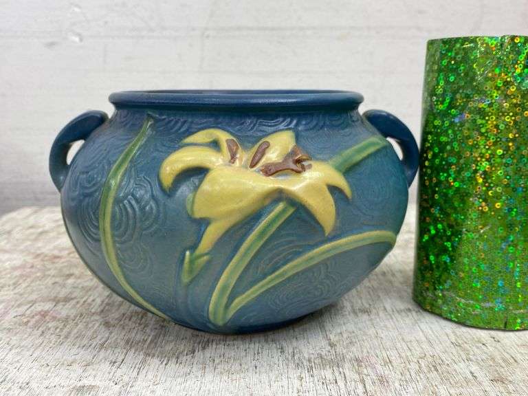 Roseville bowl vase marked “Roseville U.S.A 6714”” Lil Dusty Online