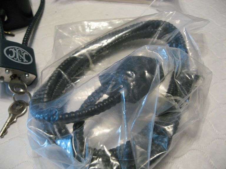 4 GUN LOCKSMOSSBERG LEVERRUGERETC Lil Dusty Online Auctions All