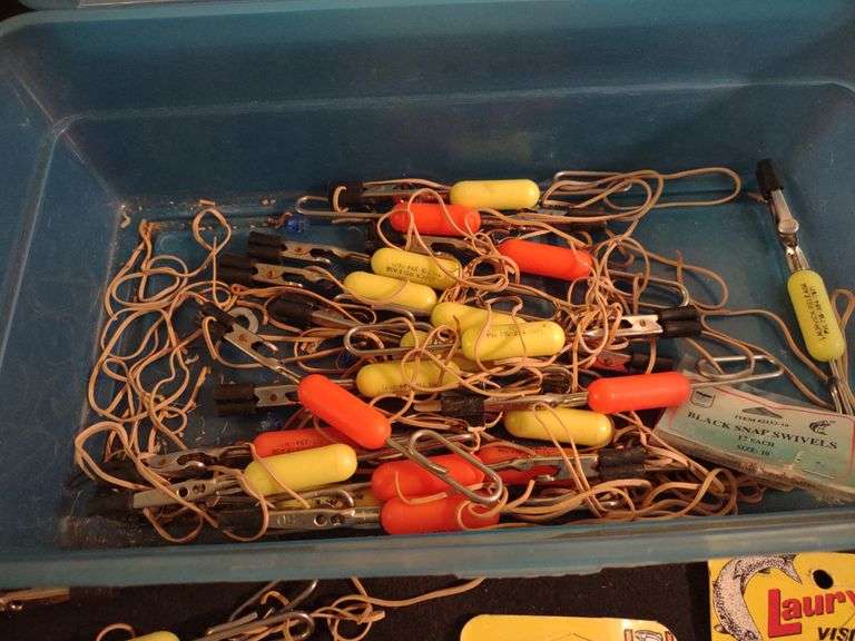 Box of fishing items Dipsy Diver & Visi grip trolling board release