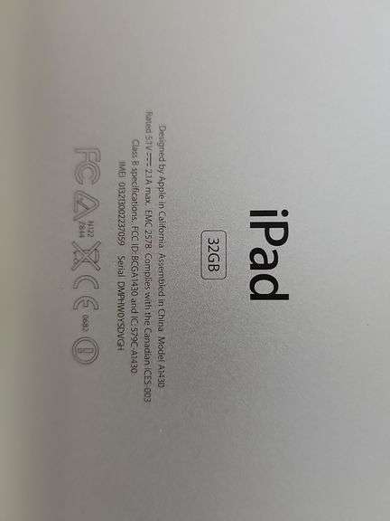 32 GB iPad 3- Model A1430 with Protective Case. 3B - Lil Dusty Online ...