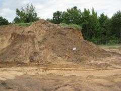 APPROXIMATE (12) CUBIC YARDS OF FILL DIRT (NOT SELECT)