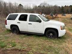 CHEVROLET TAHOE - VIN: 1GNLC2E03CR196337