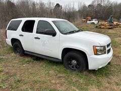 CHEVROLET TAHOE - VIN: 1GNLC2E03CR196337