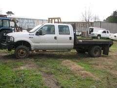 FORD F-350 4x4 TRUCK - VIN: 1FDWW37PX4EA42158