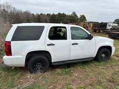 CHEVROLET TAHOE - VIN: 1GNLC2E03CR196337