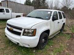 CHEVROLET TAHOE - VIN: 1GNLC2E03CR196337