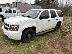 CHEVROLET TAHOE - VIN: 1GNLC2E03CR196337
