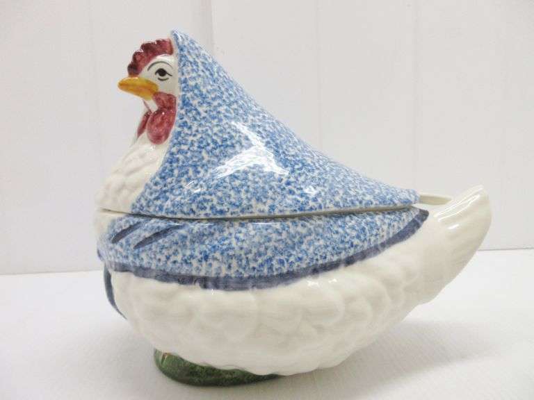 Large 1980s N.S. Gustin Co Hen with Spongeware Shawl Soup Tureen with Ladle Albrecht Auction