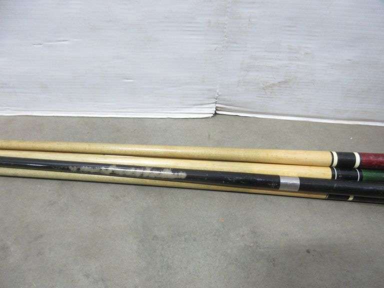 (6) Various Pool Cues, Includes 21 oz. One Piece House Pool Cue