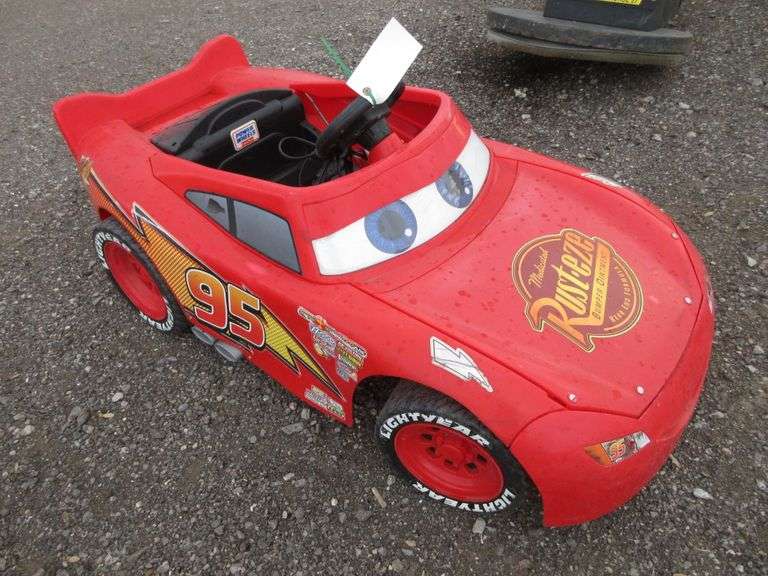 Lightning McQueen Power Wheels with Charger Albrecht Auction Service