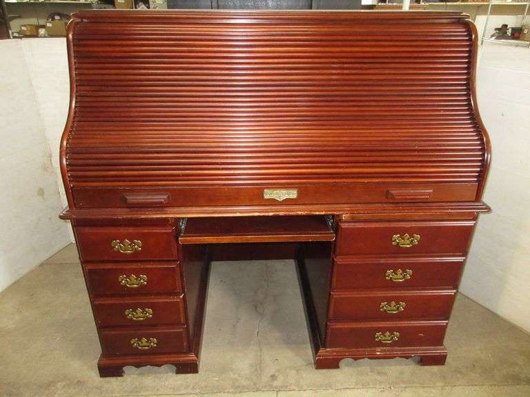 Cherry Roll Top Desk, Well Built Albrecht Auction Service