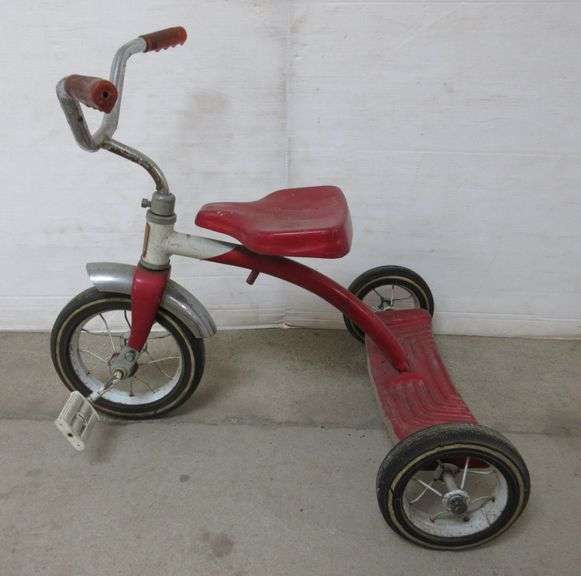 Older Roadmaster Tricycle Albrecht Auction Service