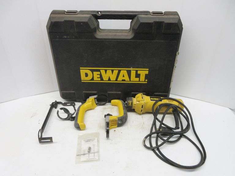 DeWALT Drywall Cutout Tool Albrecht Auction Service