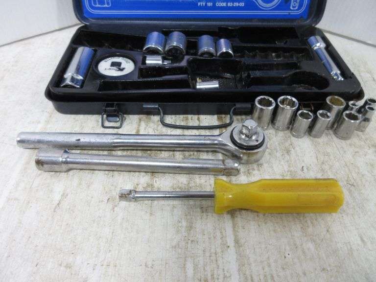 Old Kmart Socket Set, Metrick in Metal Case, Classic Albrecht Auction