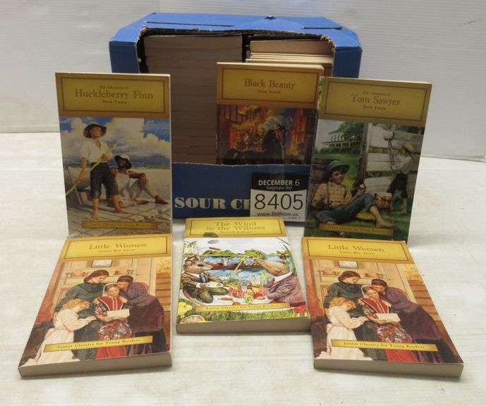 (44) Junior Classics for Young Readers Paperback Books, Publisher