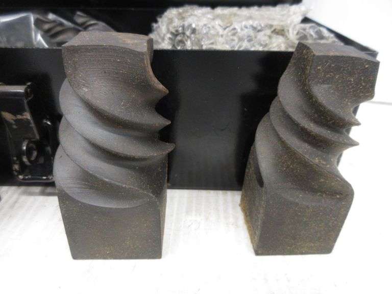 Walton Reps Tool 10Piece Pipe and Screw Extractor Set Albrecht