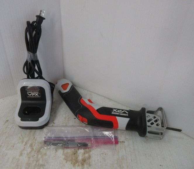 Black & Decker VPX Cordless MiniLithium Ion Saw with Charger and Extra